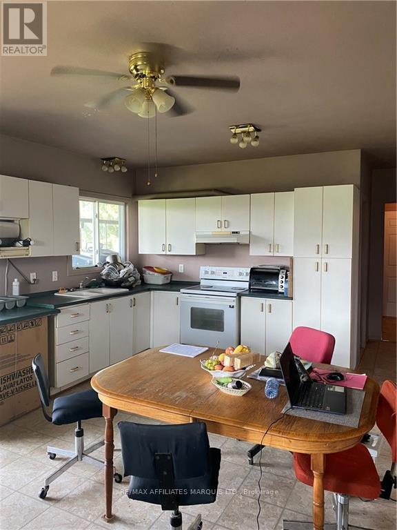 Photo 4 of 15169 Eaman Road N, South Stormont ON