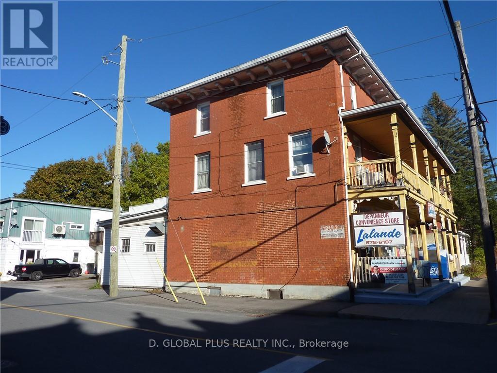 Photo 6 of 143 145 Main Street E, Champlain ON