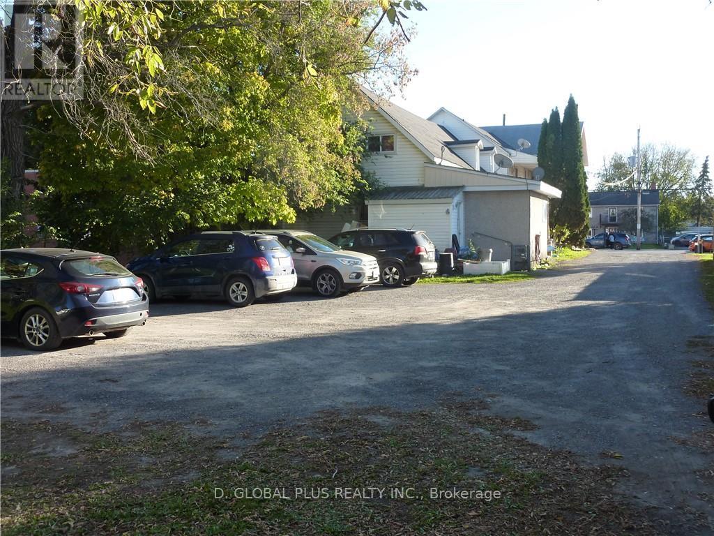 Photo 7 of 41 49 Main Street E, Champlain ON