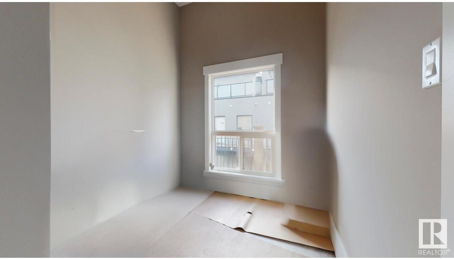 #601 10518 113 ST NW, Edmonton