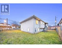 6425 Doman Street, Vancouver, BC V5S3H2 Photo 15