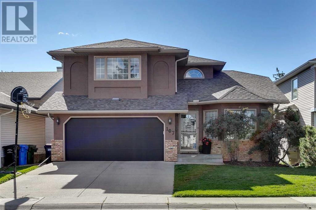 Single Family House for Sale in  Hawkmount Close NW Hawkwood Calgary 