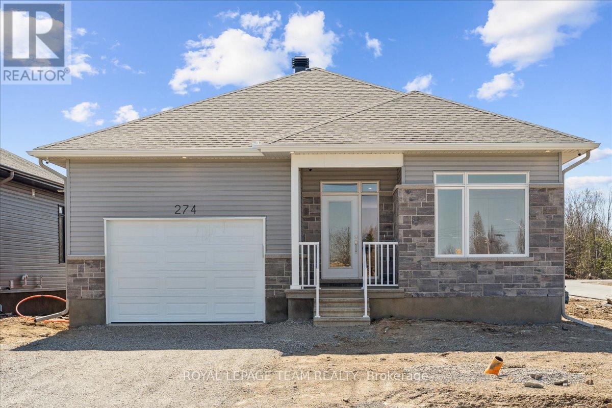 Photo 1 of 1070 Turner Drive, Brockville ON