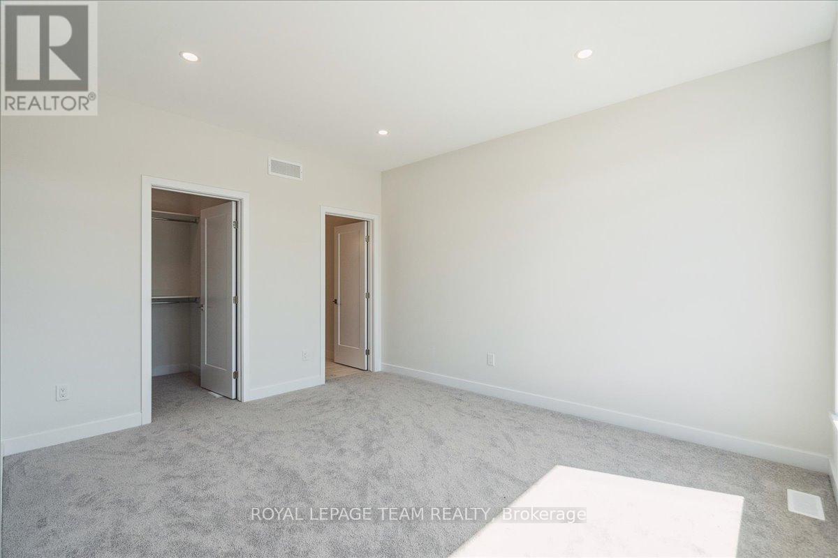 Photo 25 of 1070 Turner Drive, Brockville ON