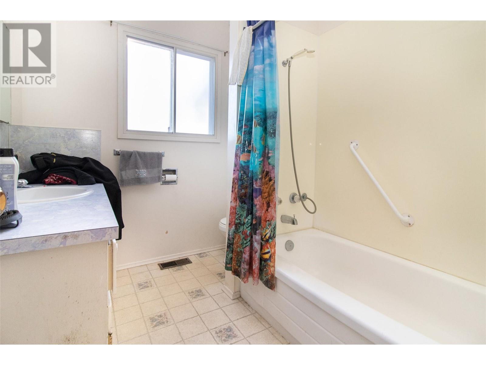  815 Graham Road, Kelowna