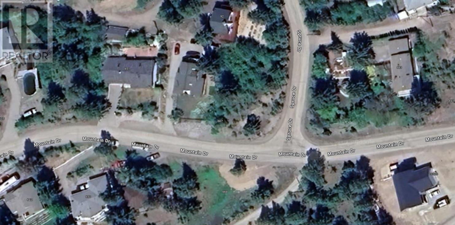 Photo 1 of 667 Mountain Drive, Vernon BC