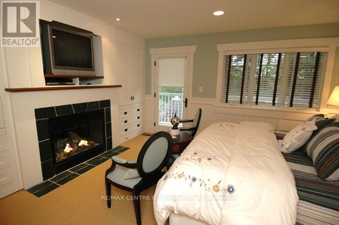 #VILLA16 1020 BIRCH GLEN ROAD - 6