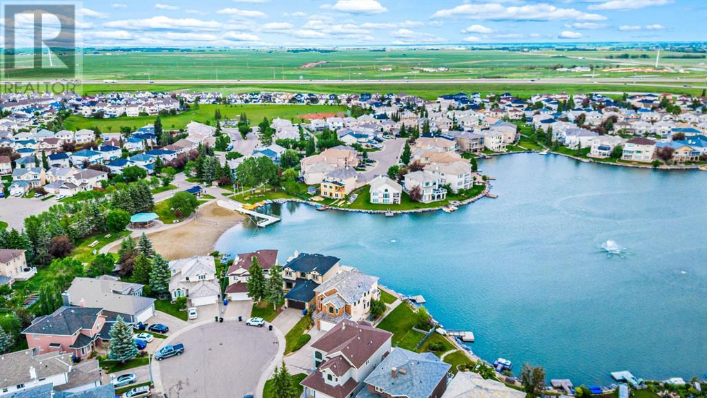 Single Family House for Sale in  Coral Shores Landing NE Coral Springs Calgary 