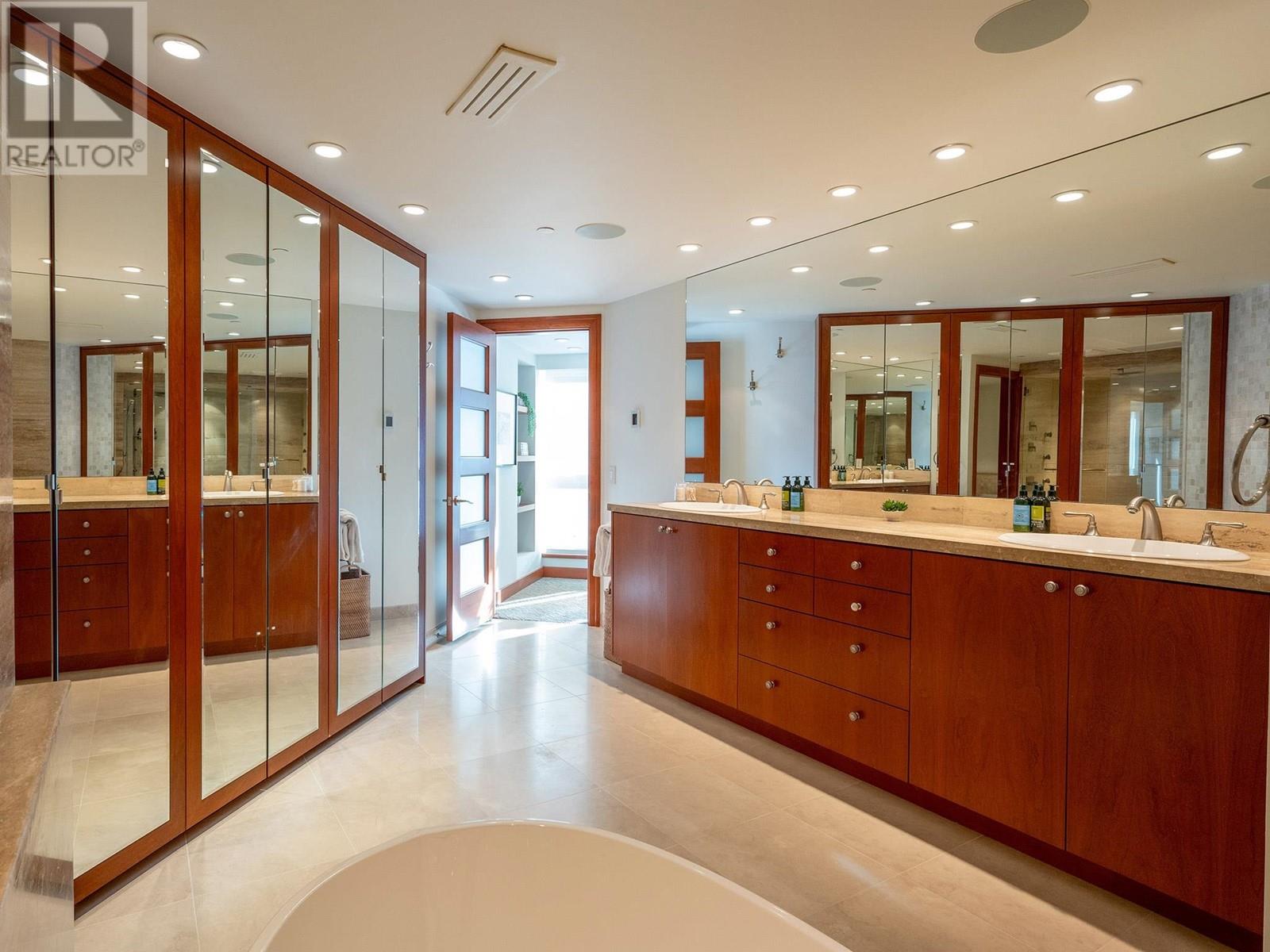 501.601 4557 BLACKCOMB WAY, Whistler real estate listing R2951312