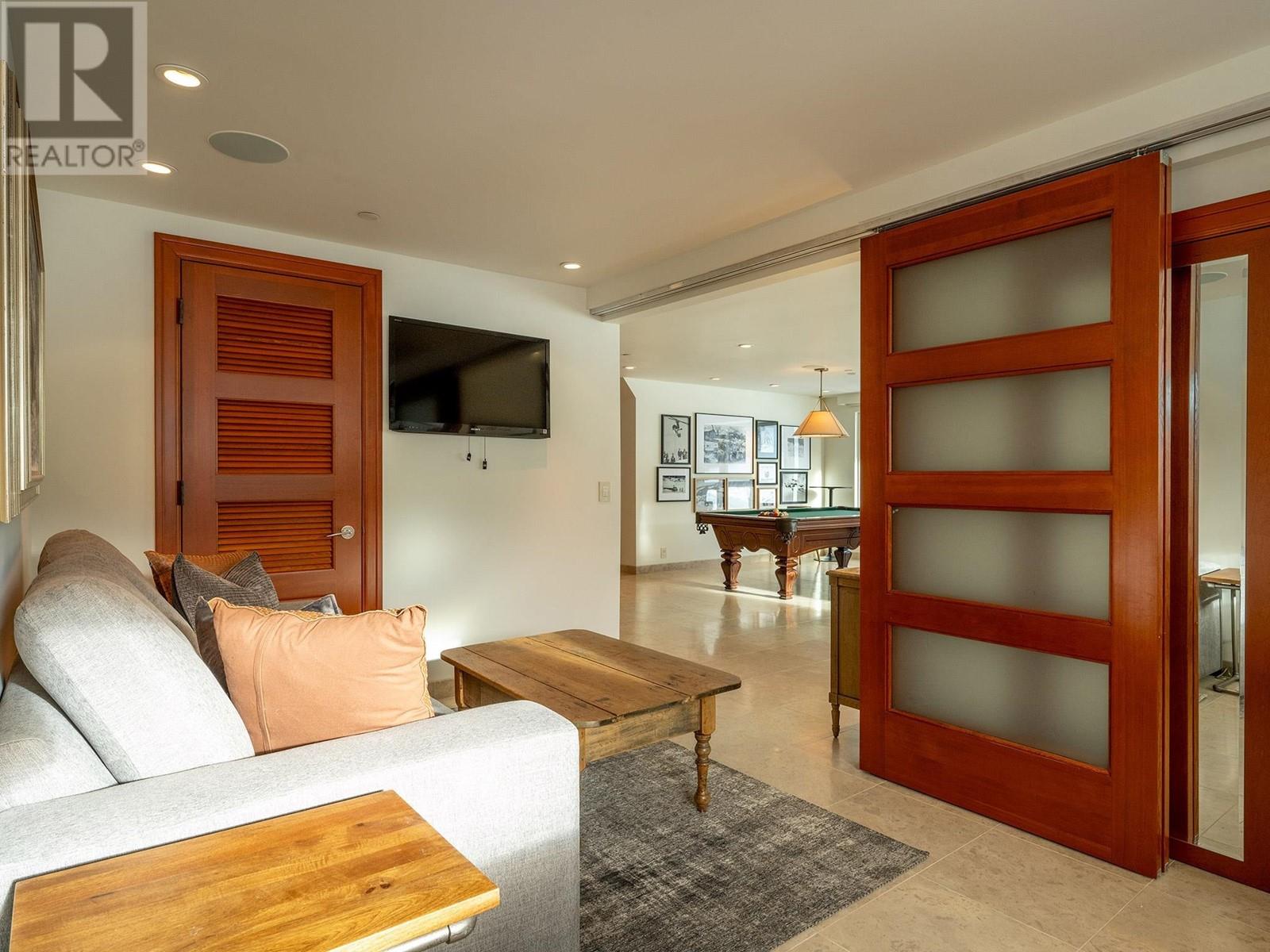 501.601 4557 BLACKCOMB WAY, Whistler real estate listing R2951312