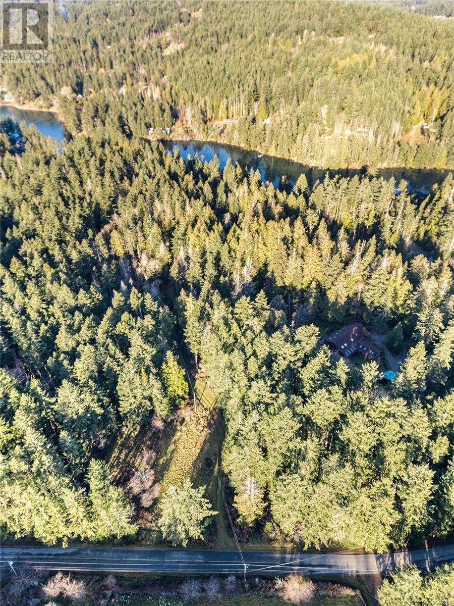 808 Rainbow Rd, Salt Spring