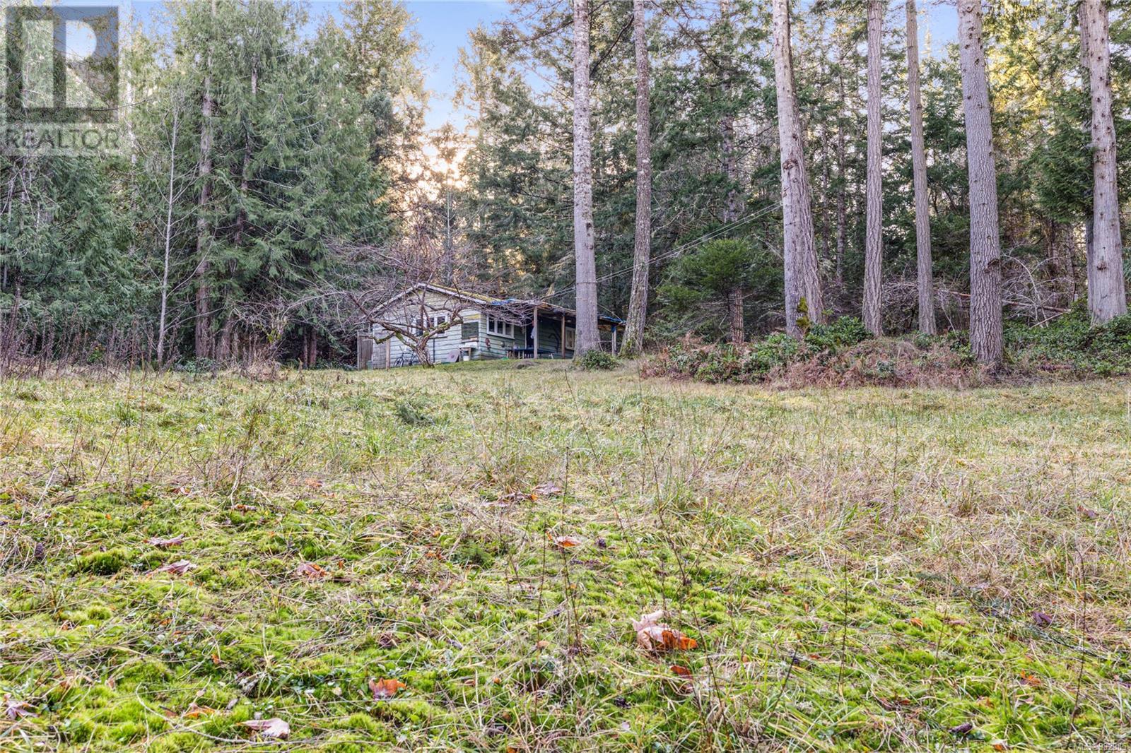 808 Rainbow Rd, Salt Spring