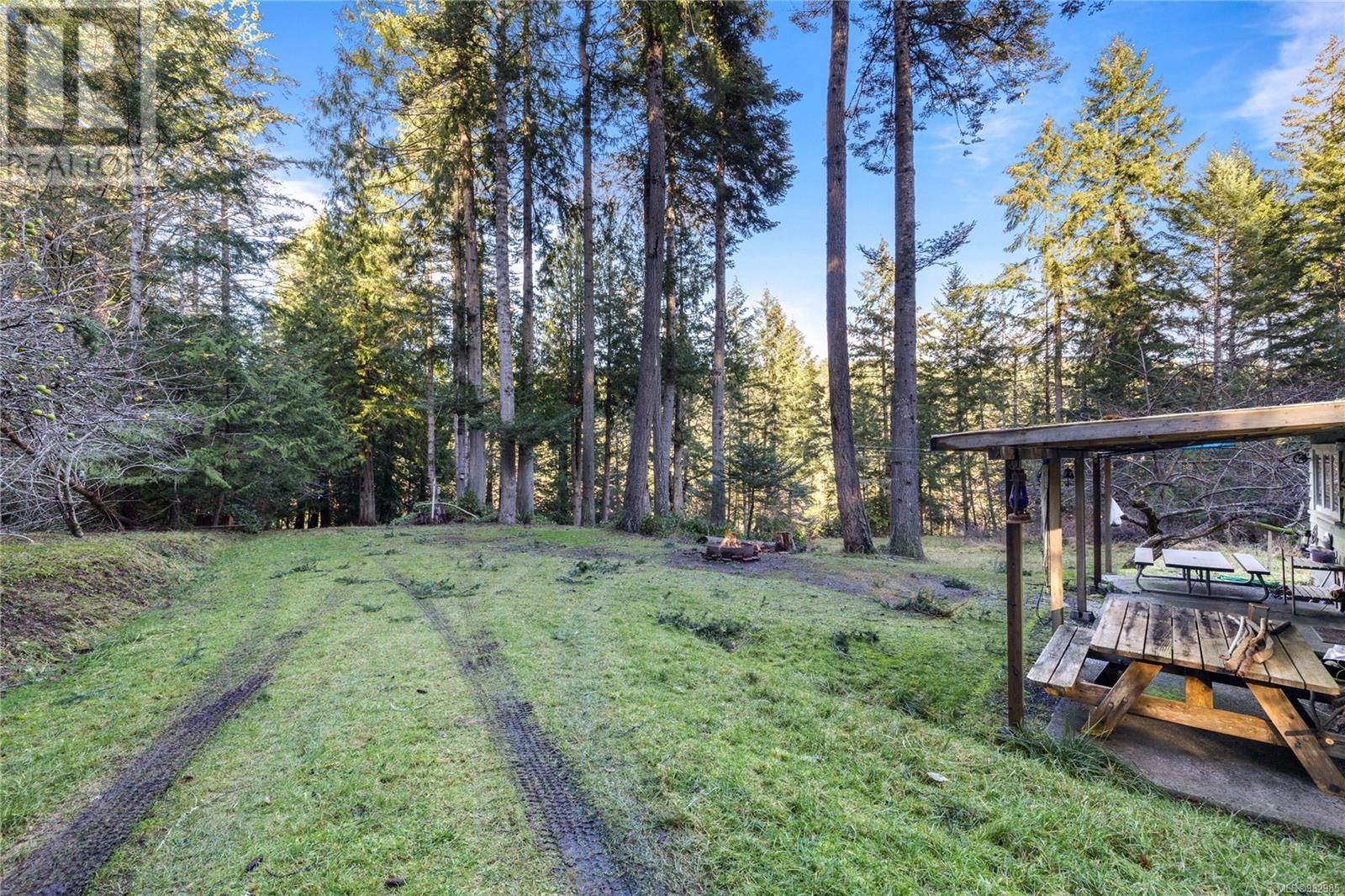 808 Rainbow Rd, Salt Spring
