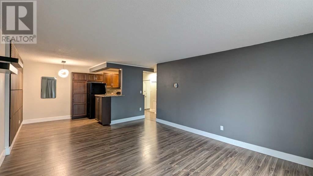 Single Family House High rise for Sale in   Cameron Avenue SW Lower Mount Royal Calgary 