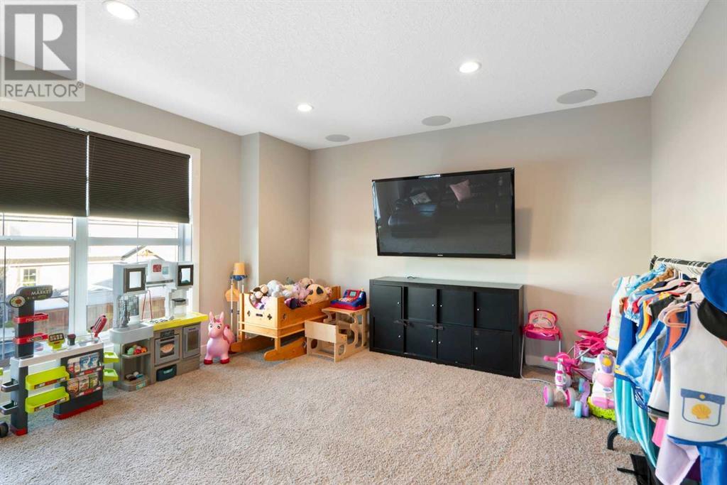 Single Family House for Sale in  Chaparral Valley Way SE Chaparral Calgary 