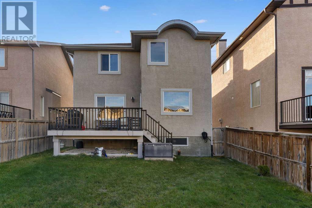 Single Family House for Sale in  Sherwood Circle NW Sherwood Calgary 