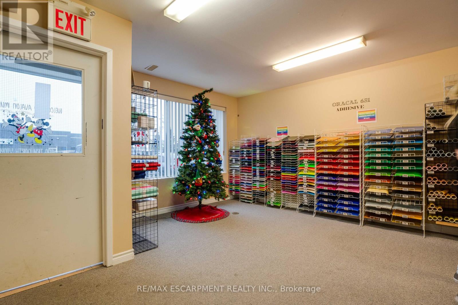 Photo 5 of 2 45 Dalkeith Drive, Brantford ON