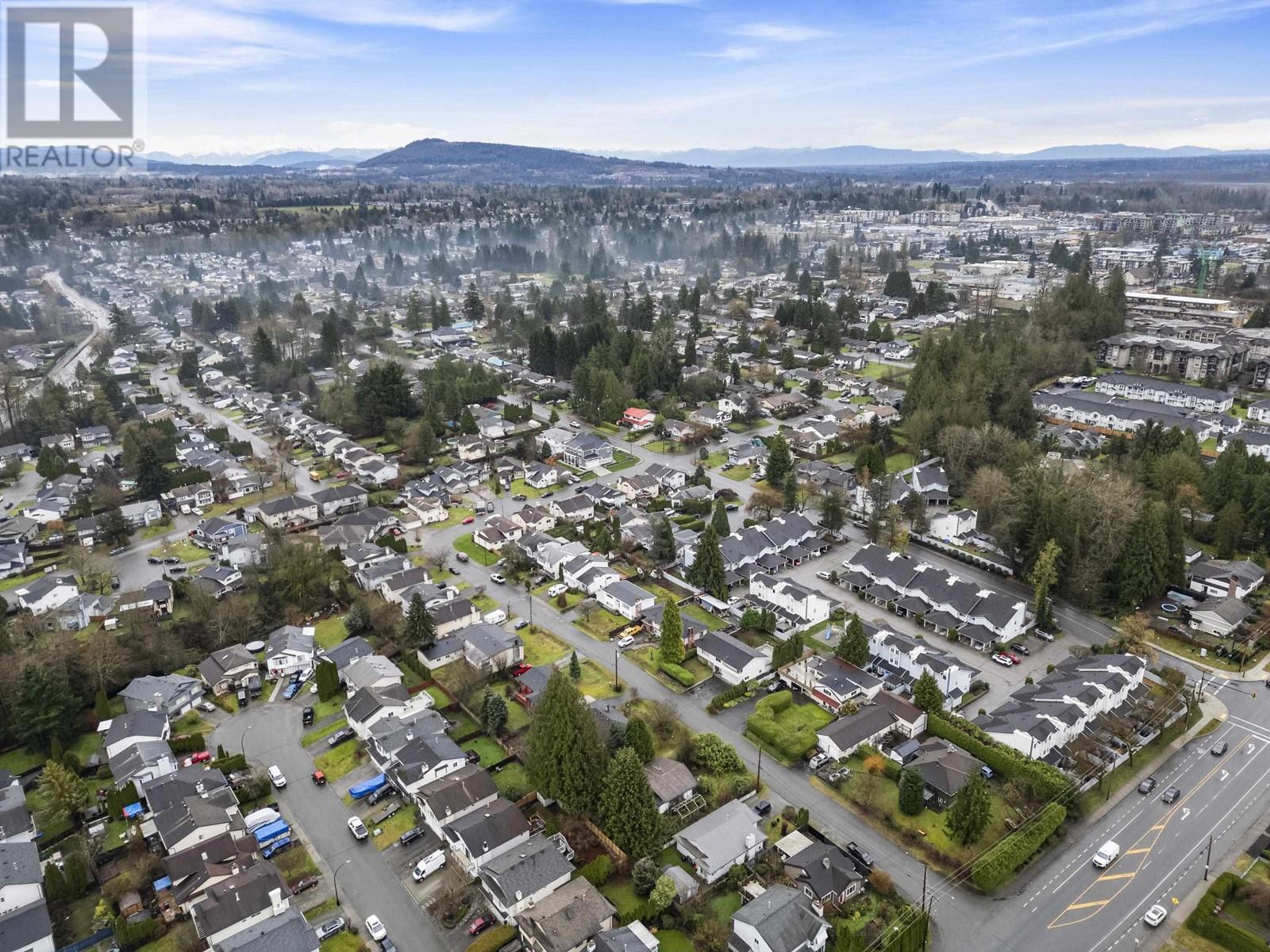 22421 STRENG AVENUE, Maple Ridge