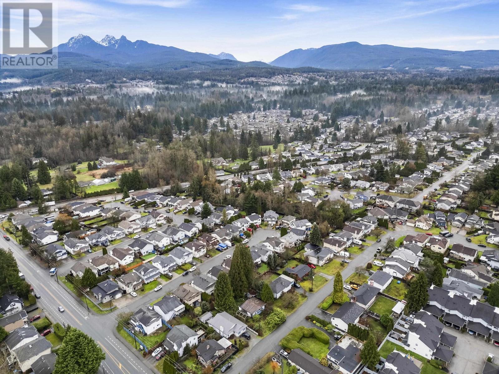 22421 STRENG AVENUE, Maple Ridge