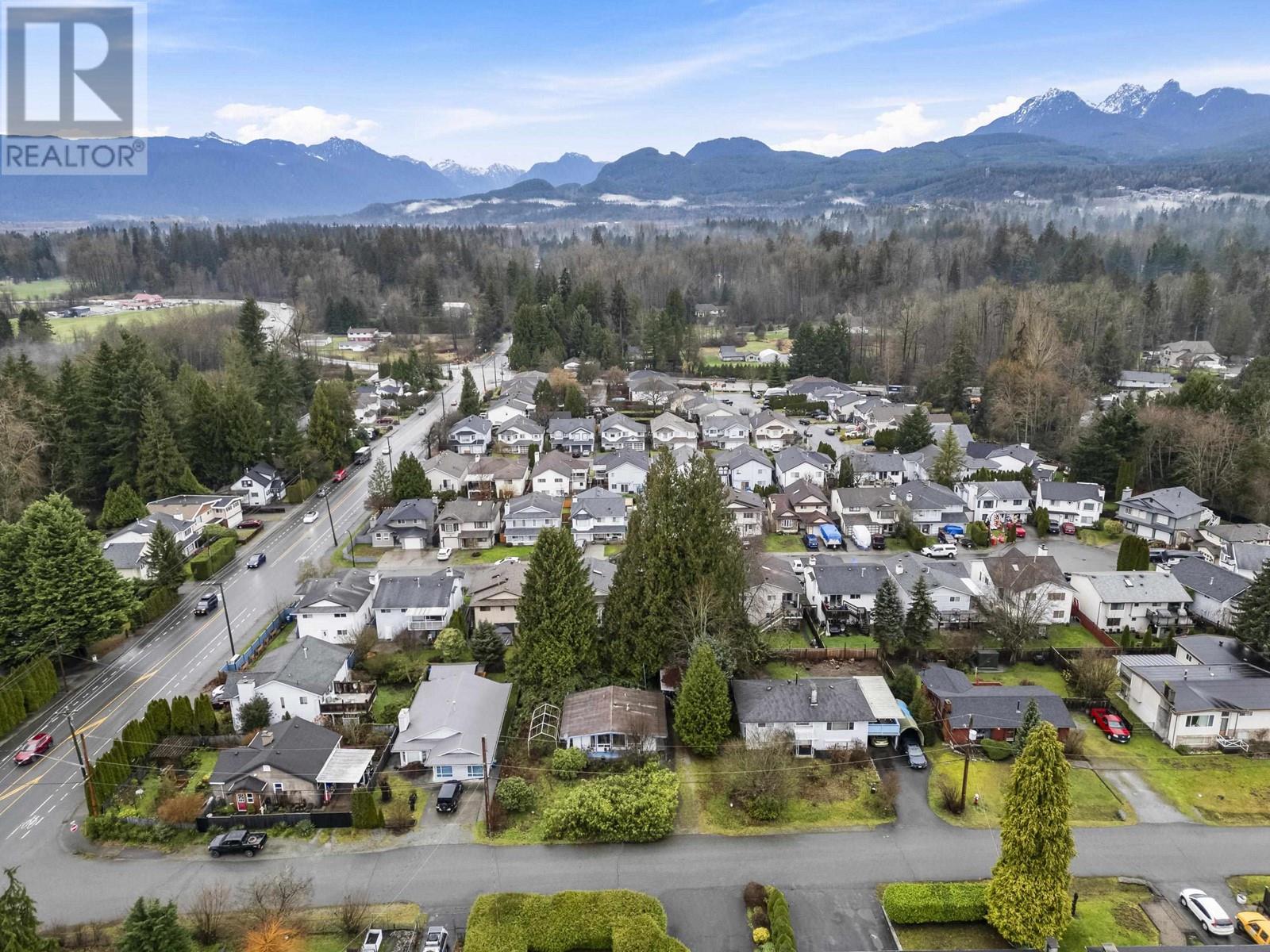 22421 STRENG AVENUE, Maple Ridge