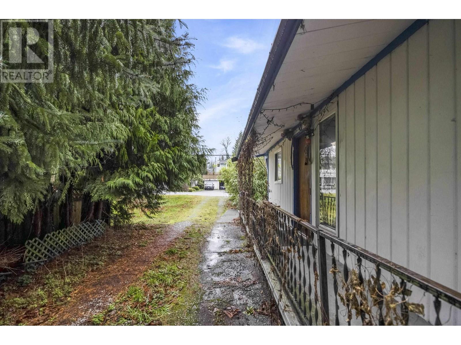 22421 STRENG AVENUE, Maple Ridge