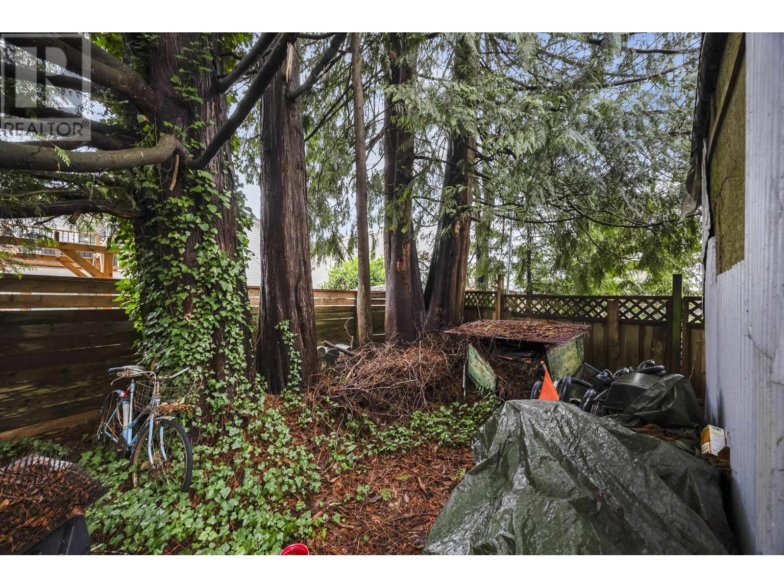 22421 STRENG AVENUE, Maple Ridge