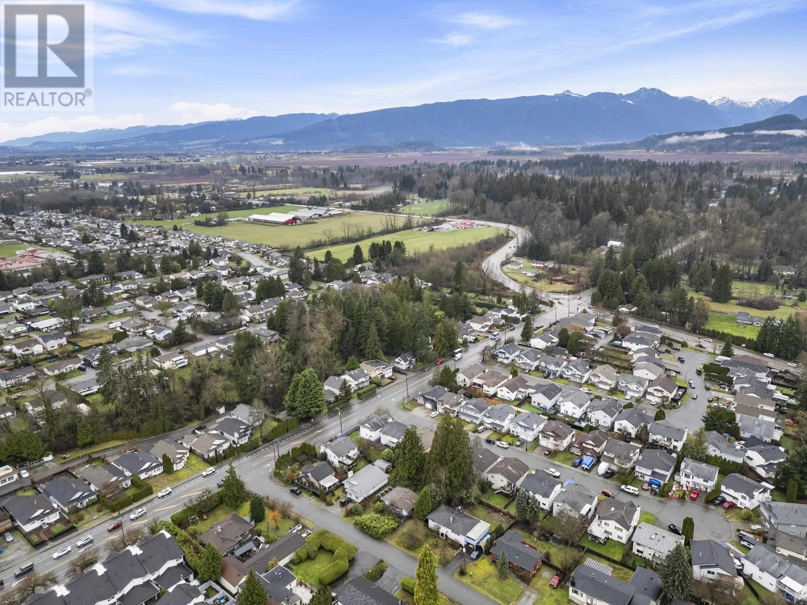 22421 STRENG AVENUE, Maple Ridge