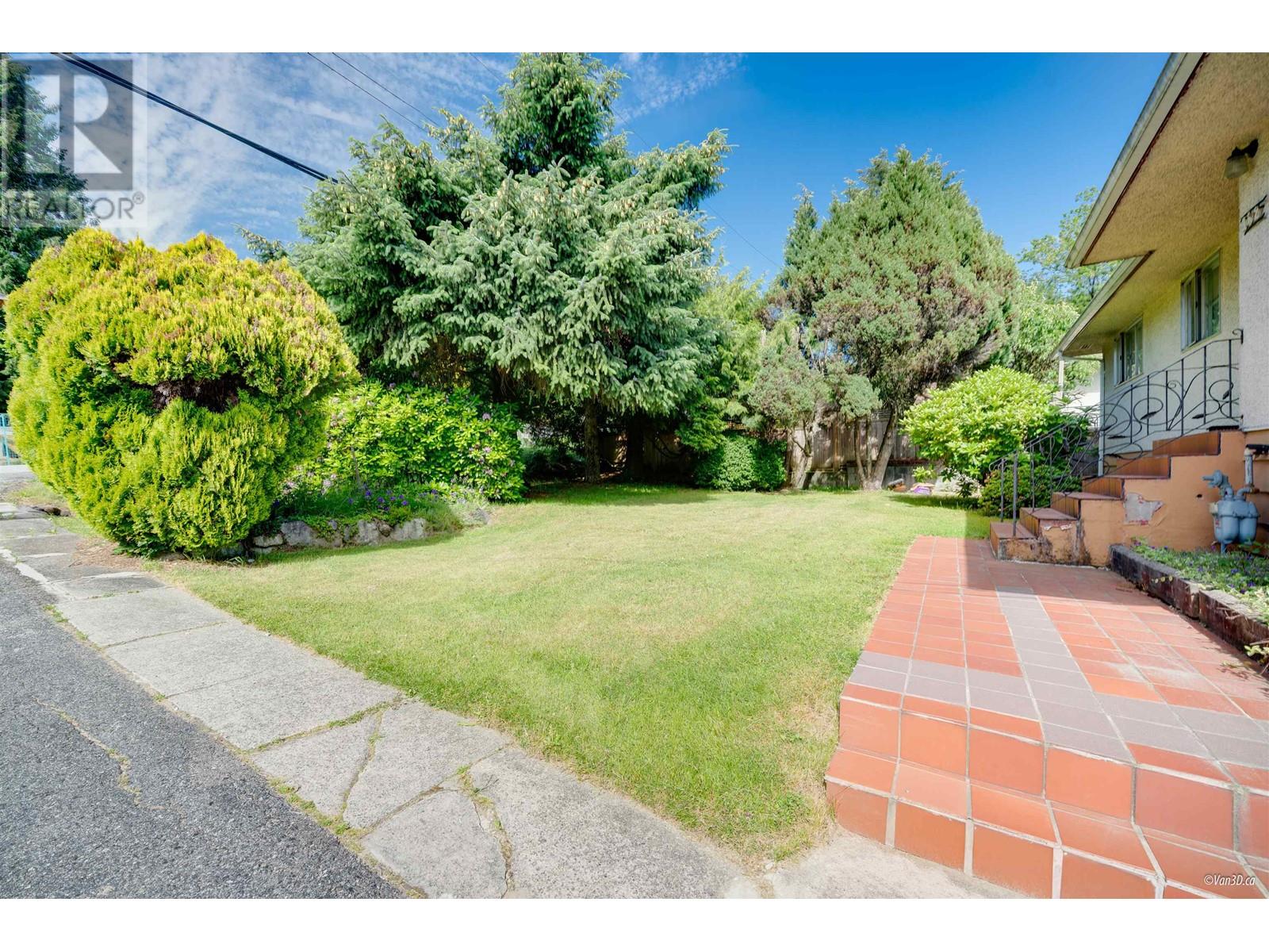 762 EDGAR AVENUE, Coquitlam real estate listing R2951415