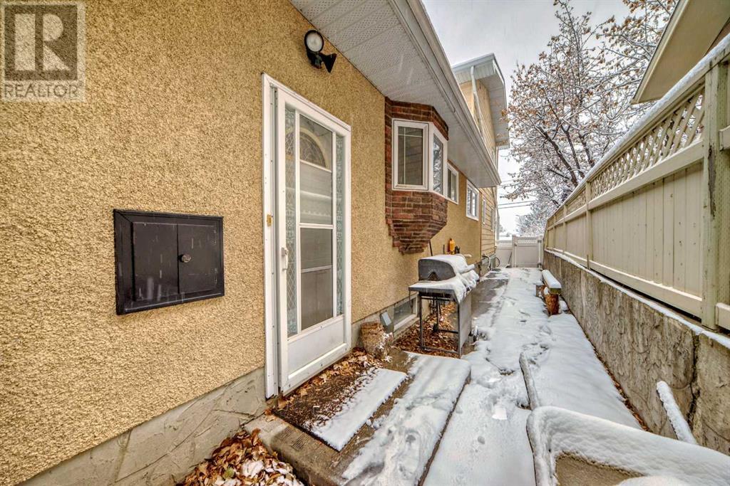 Single Family House for Sale in  Hunterston Hill NW Huntington Hills Calgary 