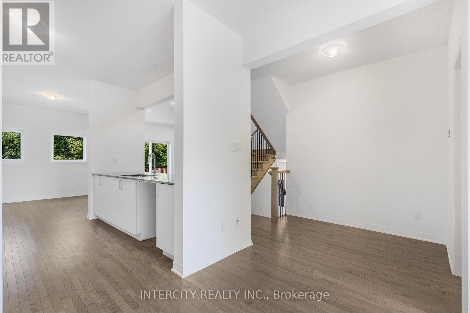 Photo 10 of 327 Quebec Street, Clearview ON