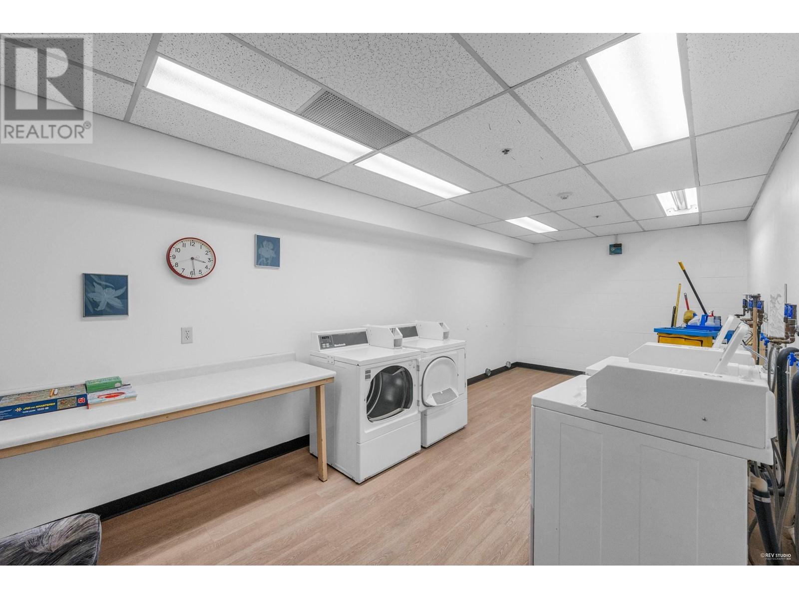 2305 6540 BURLINGTON AVENUE, Burnaby