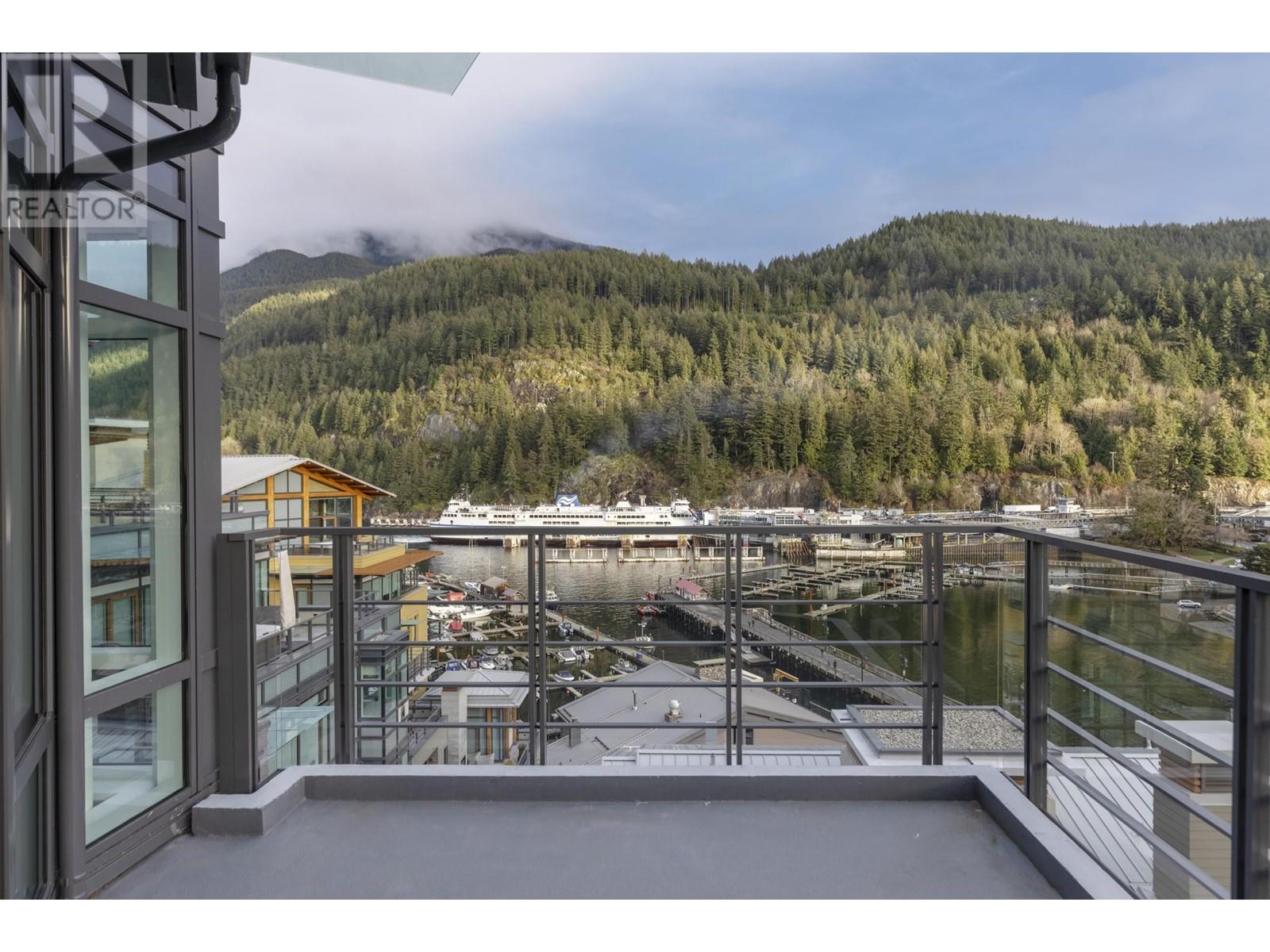 701 6687 NELSON AVENUE, West Vancouver real estate listing R2951446