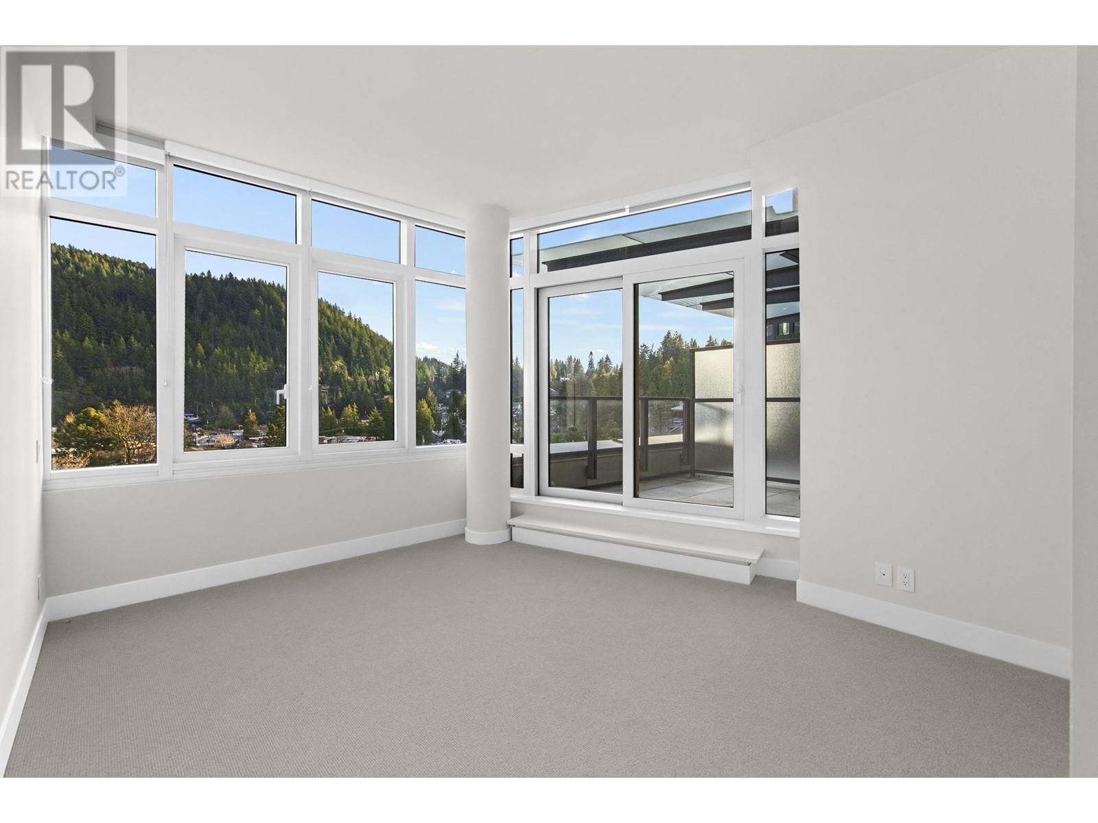 701 6687 NELSON AVENUE, West Vancouver real estate listing R2951446