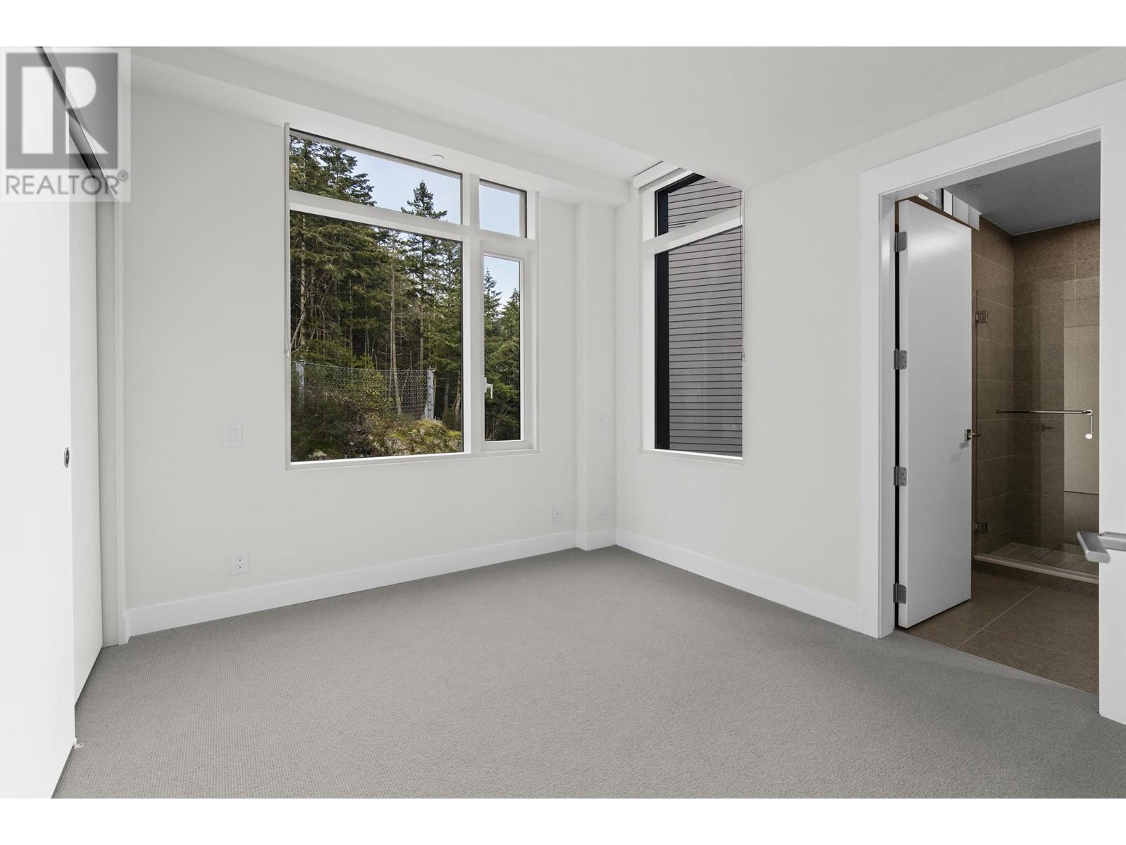 701 6687 NELSON AVENUE, West Vancouver real estate listing R2951446