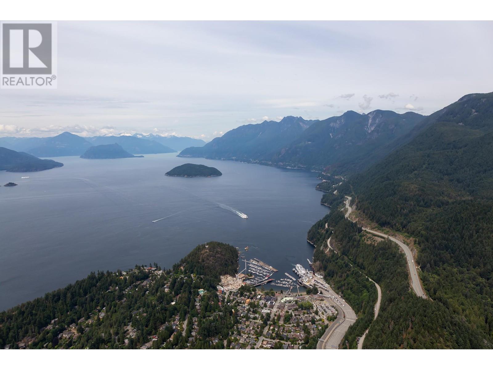 701 6687 NELSON AVENUE, West Vancouver real estate listing R2951446