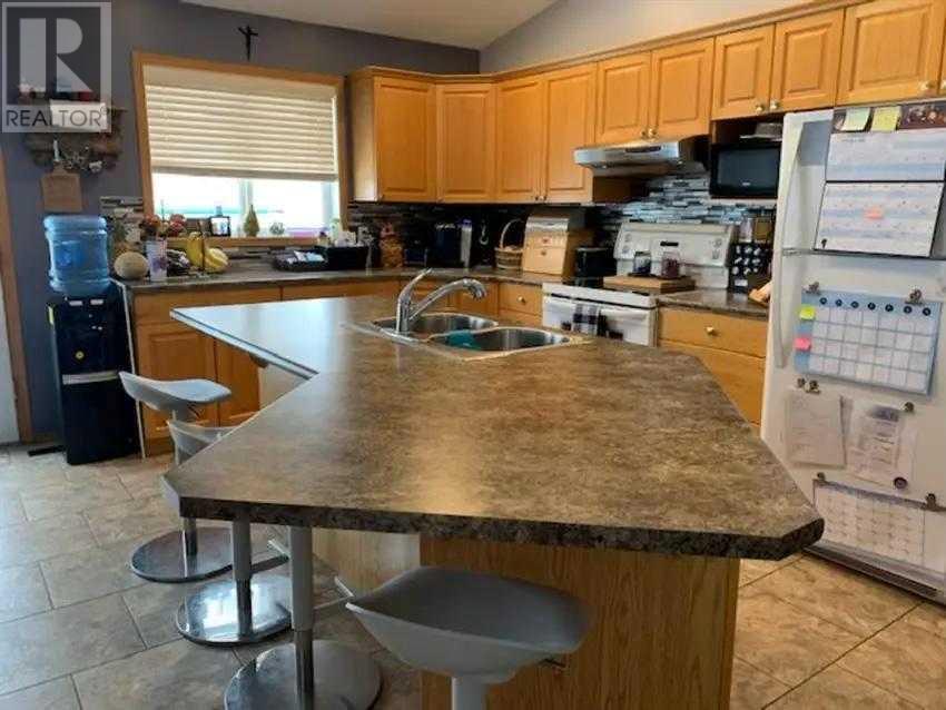 9320 91 ave, Lac La Biche
