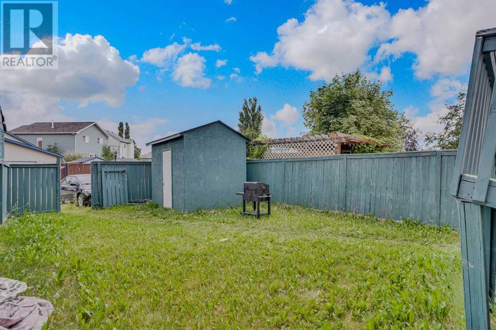 Single Family House for Sale in  Taravista Way NE Taradale Calgary 