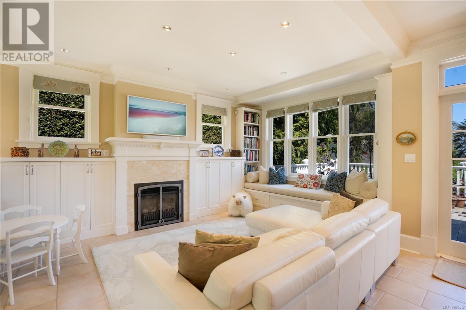 Photo 35 of 2970 Rutland Rd, Oak Bay BC