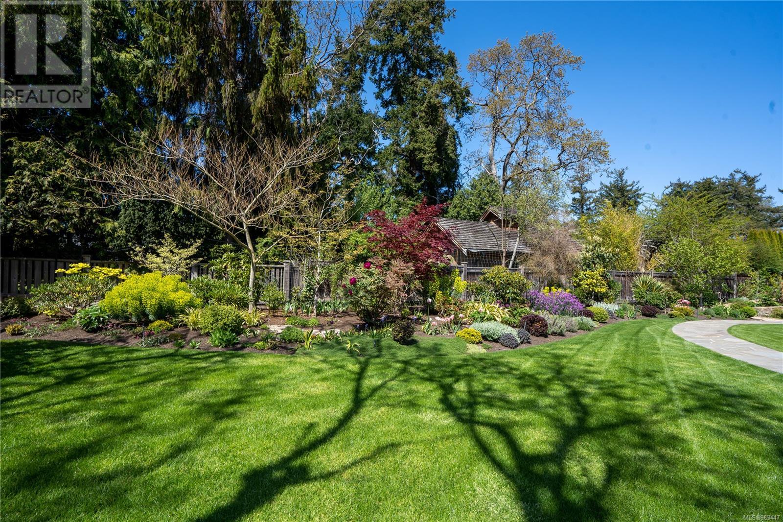 Photo 68 of 2970 Rutland Rd, Oak Bay BC