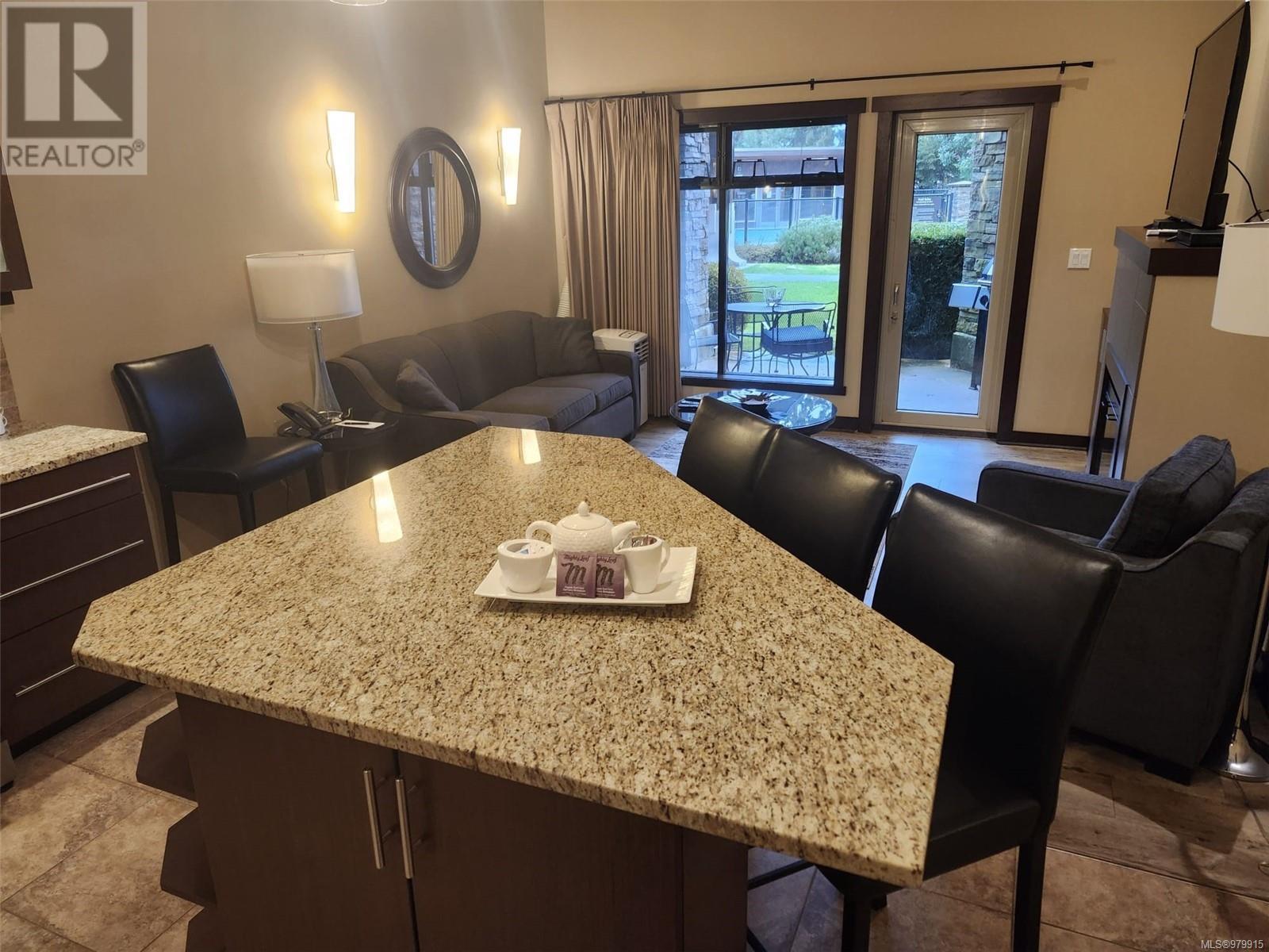 106 1175 Resort Dr, Parksville