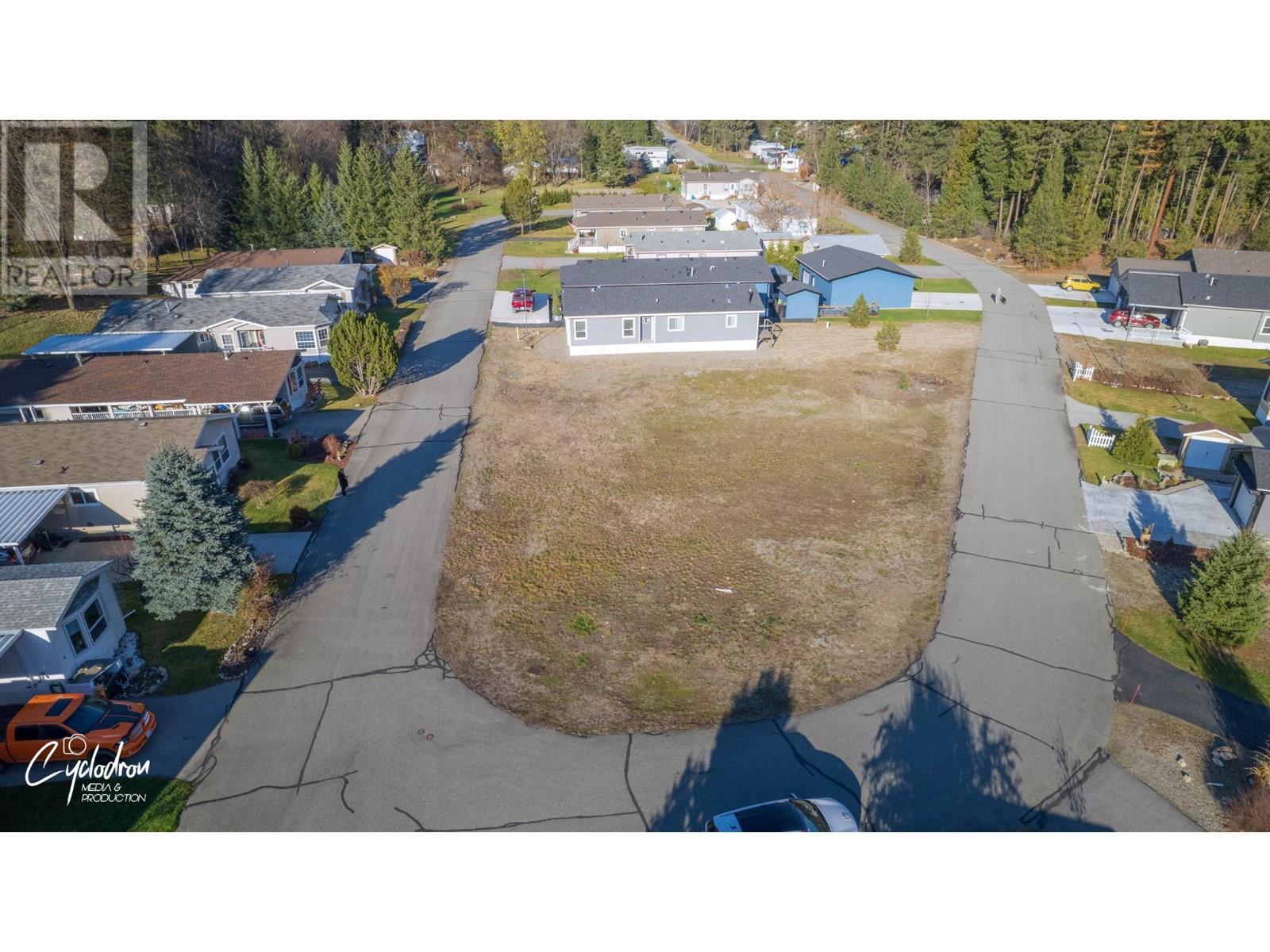 1500 NEIMI Road Unit# 28, Christina Lake