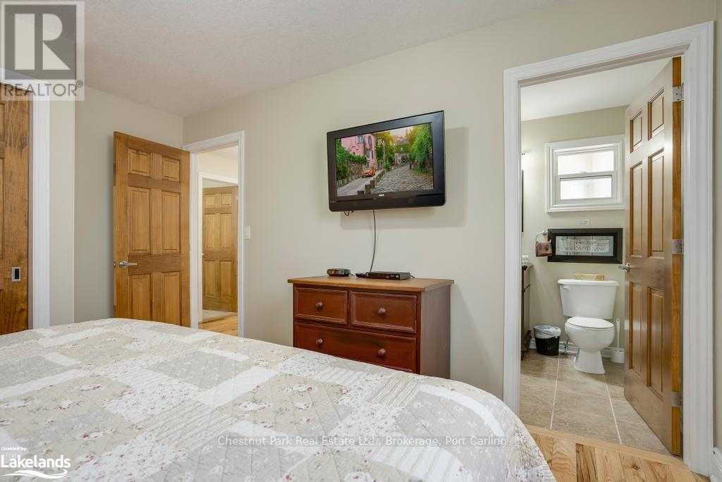 #116-2 1052 RAT BAY ROAD - 22