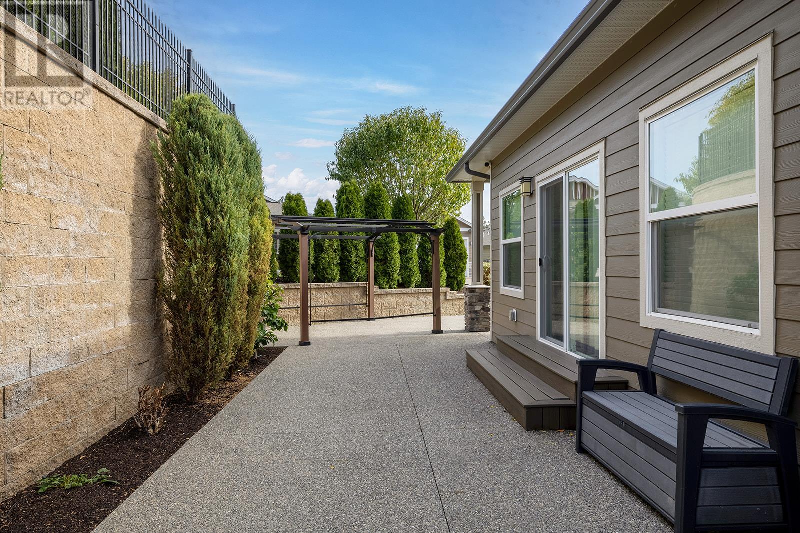  3400 Kingfisher Road, West Kelowna