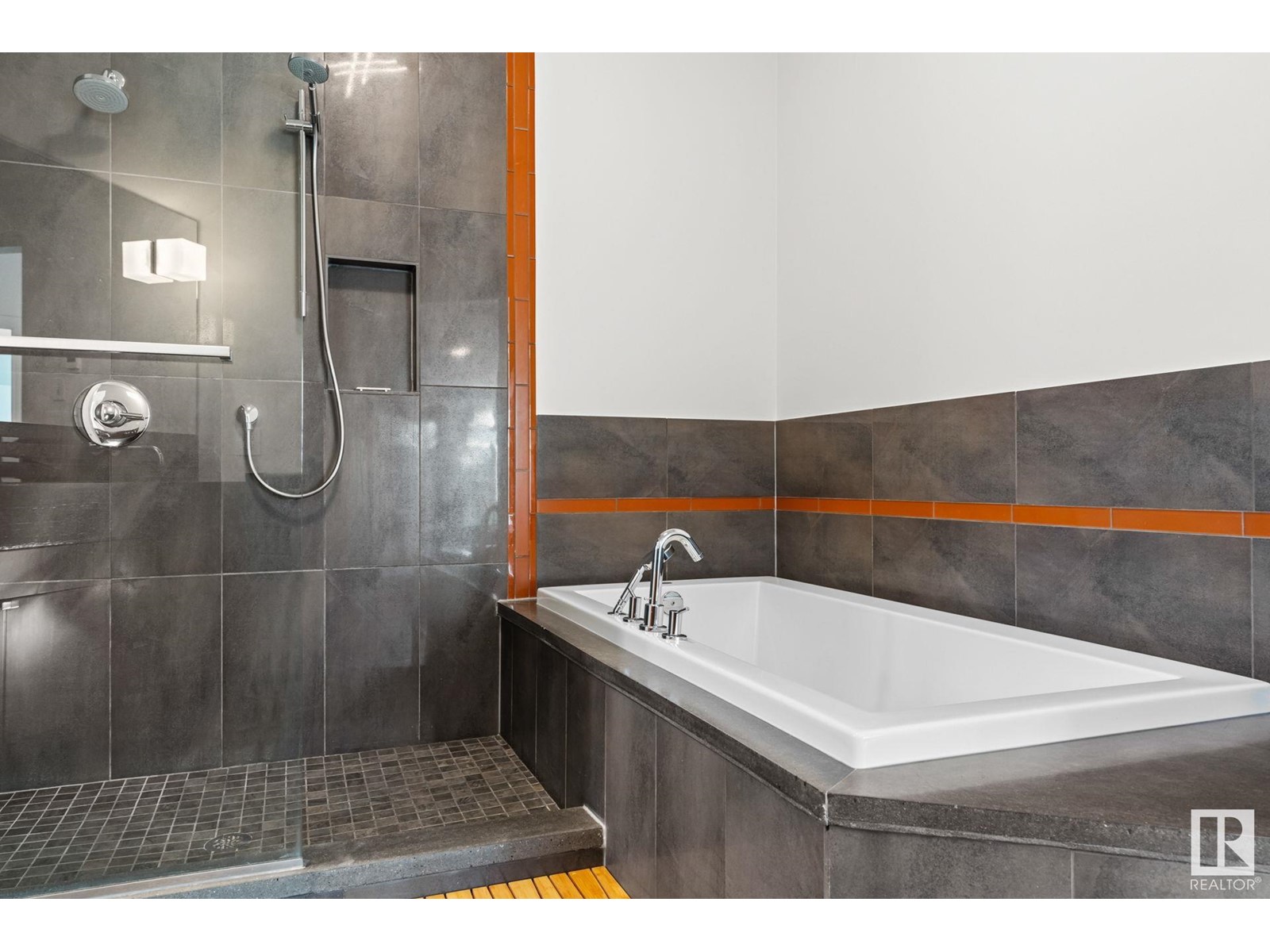 6428 ADA BV NW, Edmonton
