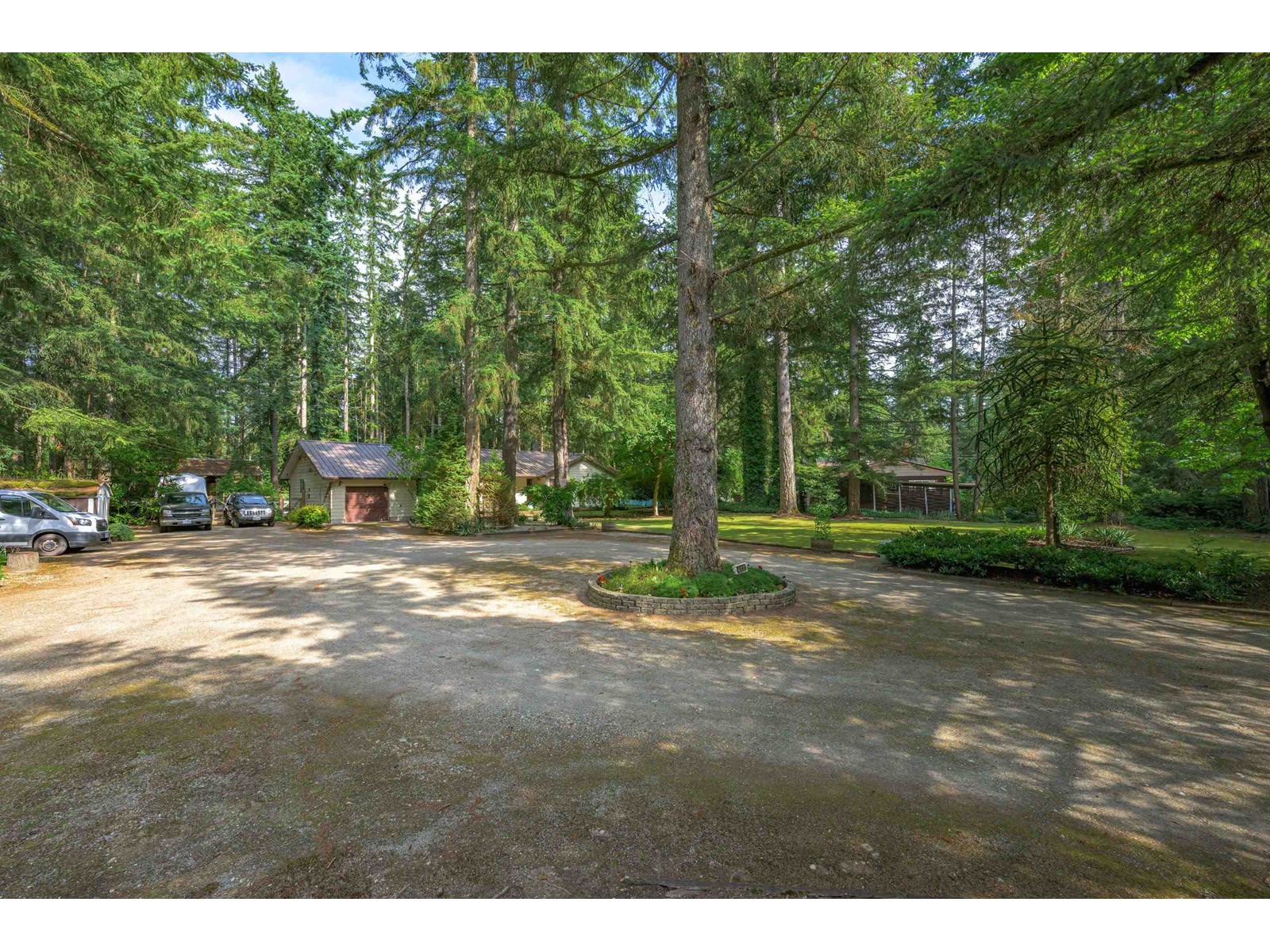 2546 200 STREET, Langley real estate listing R2951857