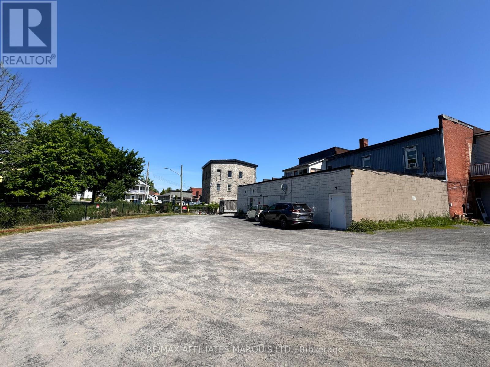 Photo 2 of 24 26 Alexandria Main Street S, North Glengarry ON