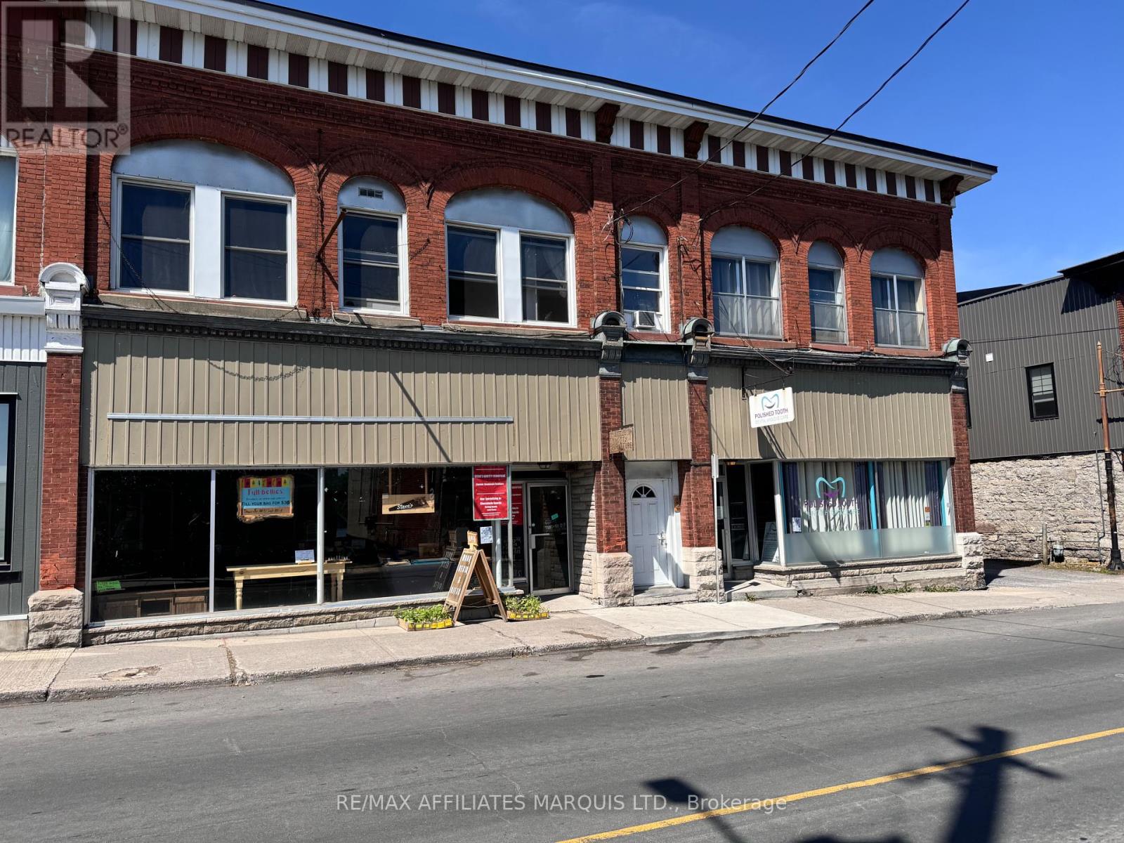 Photo 4 of 24 26 Alexandria Main Street S, North Glengarry ON
