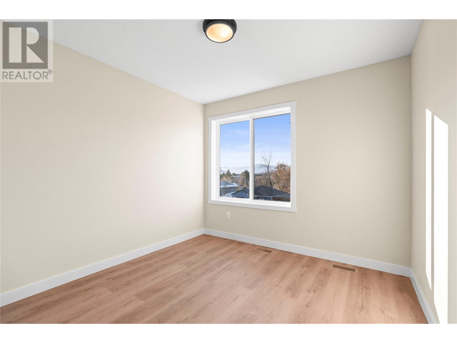 #1 3907 26 STREET - Image 27
