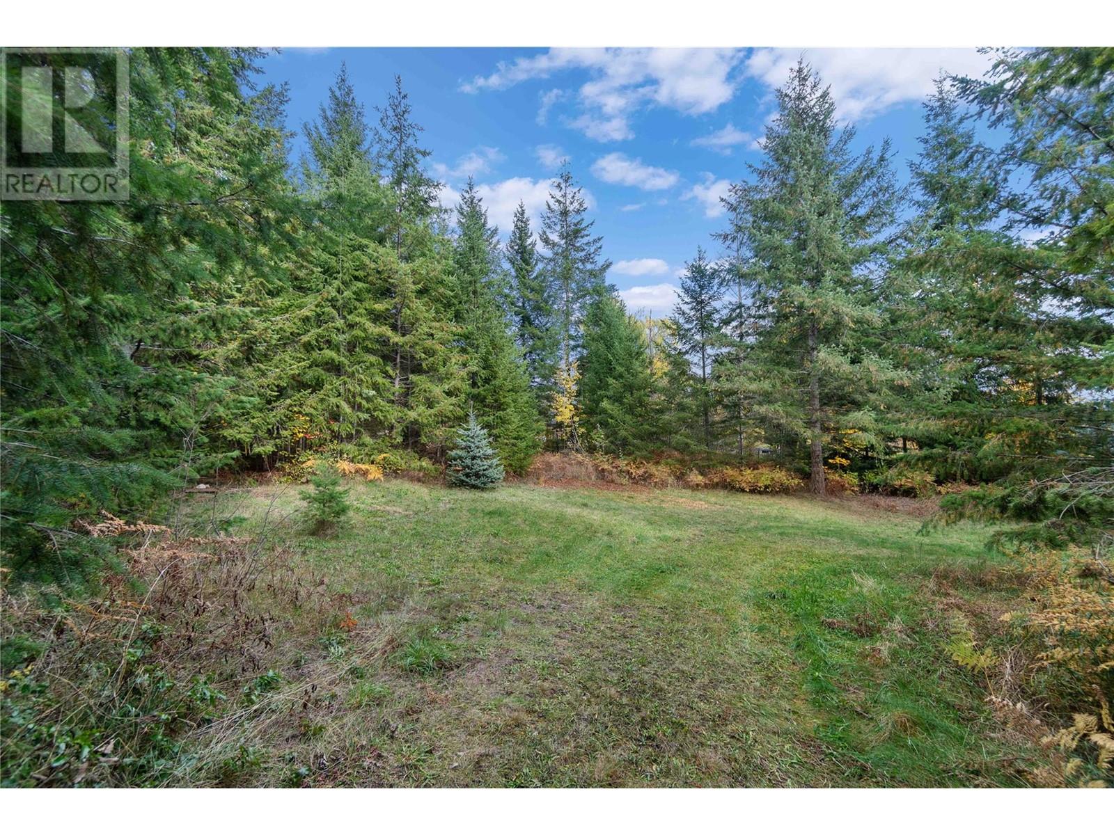 3901 65 Avenue, Salmon Arm