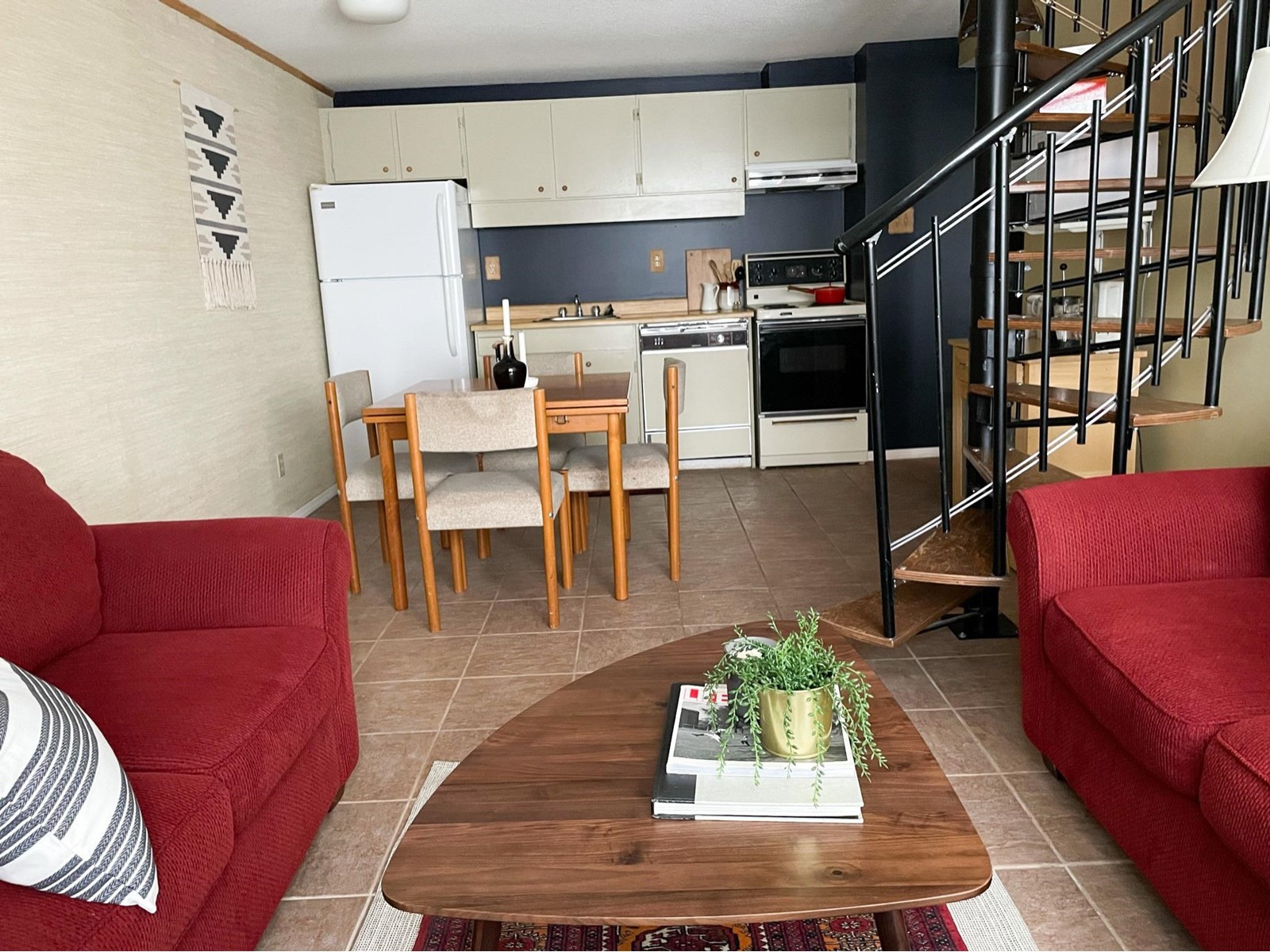 404A 21000 ENZIAN WAY, Mission real estate listing R2949289